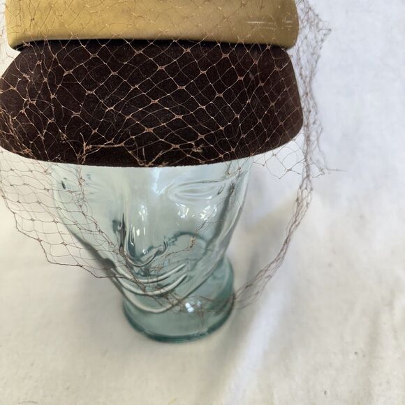 Corona Vintage 50s 60s Brown Velvet Pillbox Cloche Hat With Ribbon Band And Veil main image 4